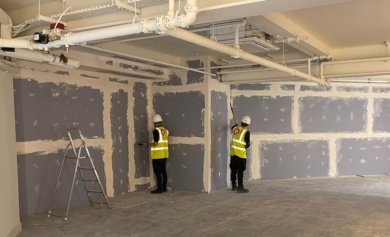 Q3 diversifies into projects