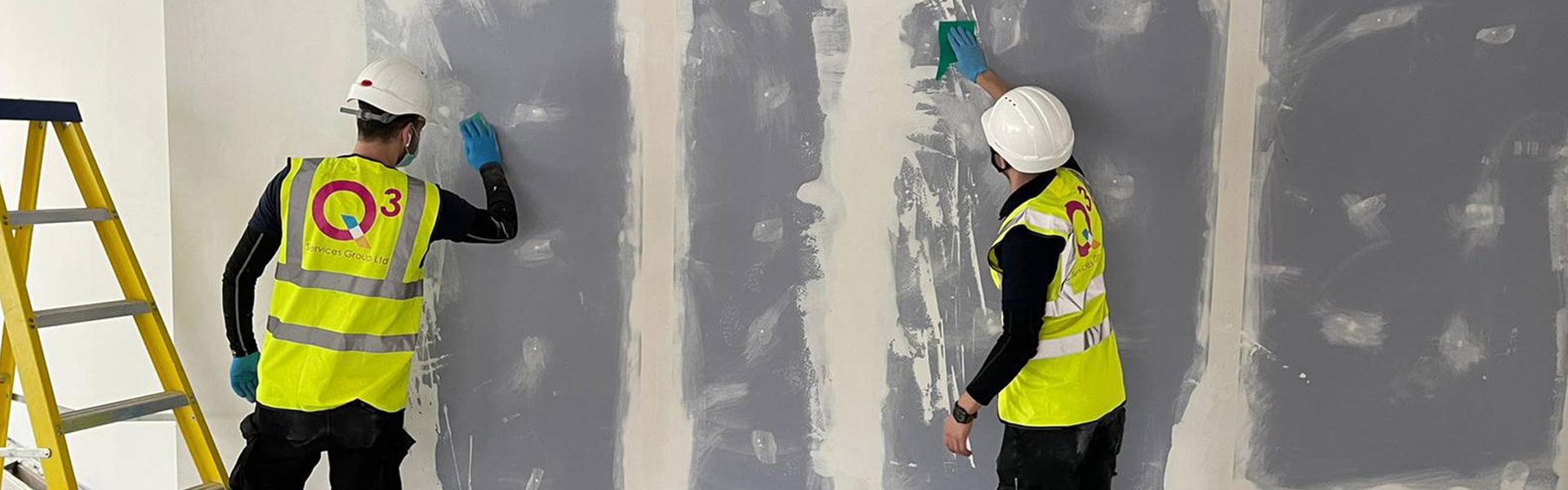 q3 diversifies into projects