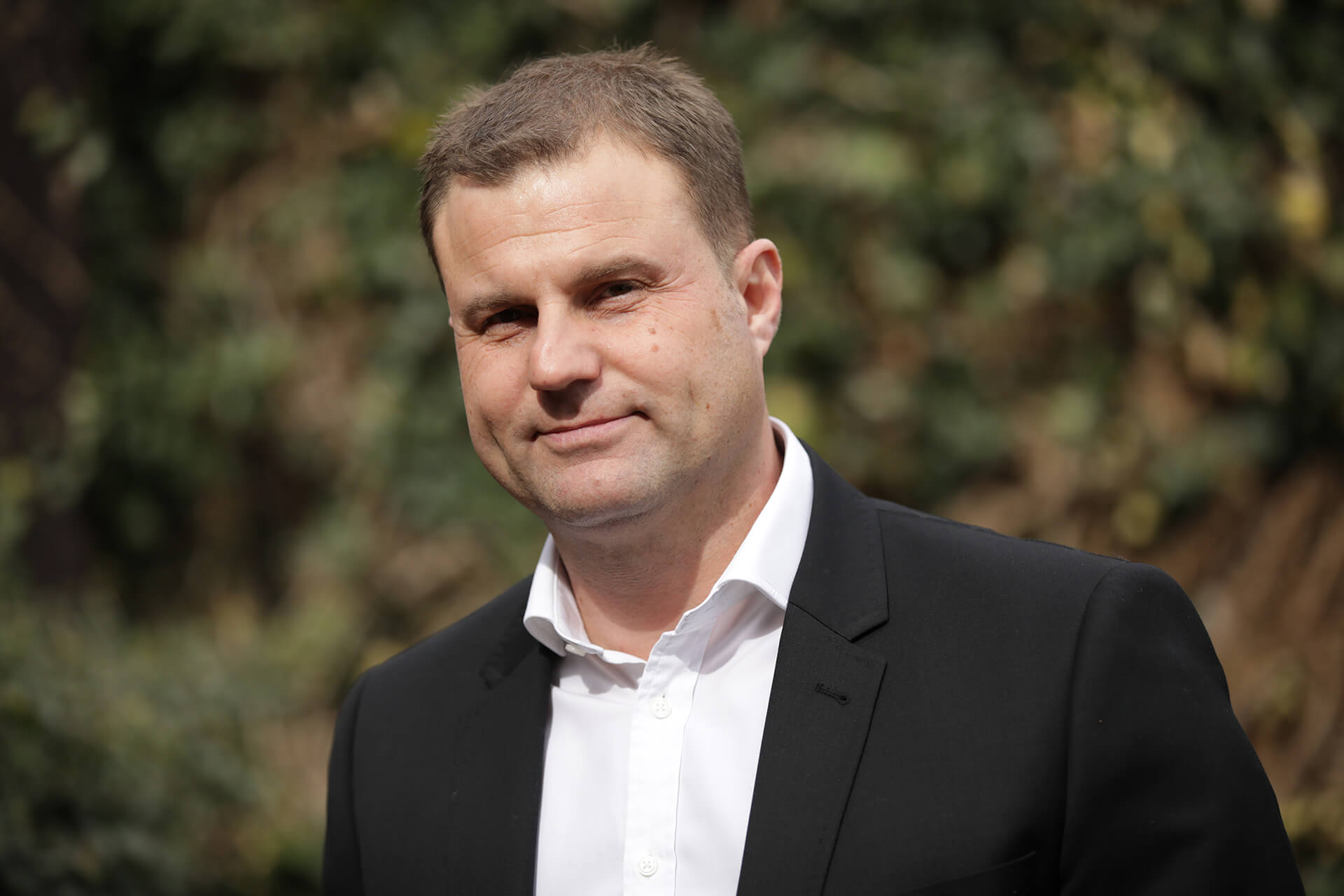 Stuart Bellew, front picture, upper half body