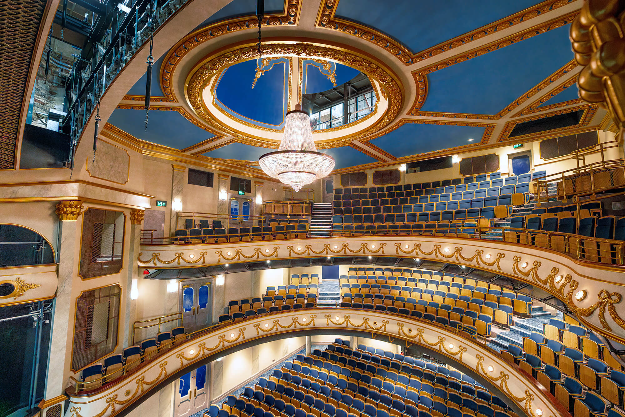 Opera-House-Jersey
